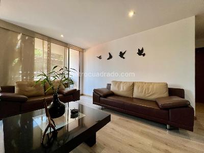 Apartamento de 2 alcobas en venta en Cola Del Zorro, Medellín, 75 m² · foto 2 de 20