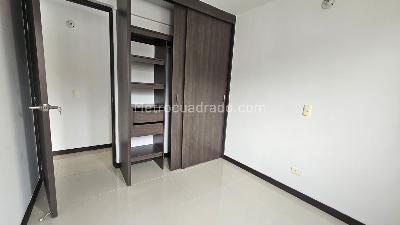 Apartamento de 3 alcobas en venta en Niquia, Bello, 70 m² · foto 11 de 12