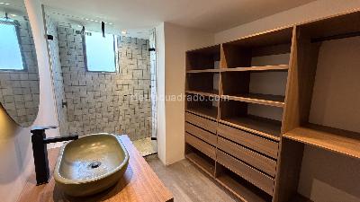 Apartamento de 3 alcobas en venta en Loma Alejandria, Medellín, 267 m² · foto 17 de 18