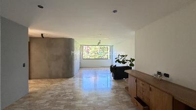 Apartamento de 3 alcobas en venta en Loma Alejandria, Medellín, 267 m² · foto 9 de 18
