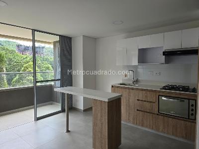 Apartamento en venta en Loma De San Jose, Sabaneta · foto 7 de 17
