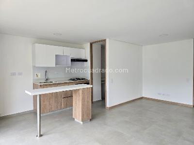 Apartamento en venta en Loma De San Jose, Sabaneta · foto 3 de 17
