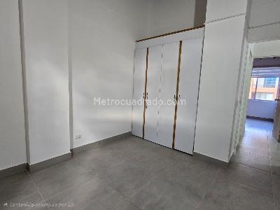Apartamento en venta en Loma Del Escobero, Envigado · foto 9 de 18