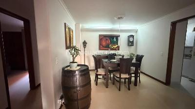 Apartamento en venta en Laureles, Medellín · foto 7 de 15