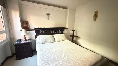 Apartamento en venta en Laureles, Medellín · foto 8 de 15