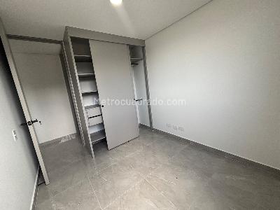 Apartamento de 3 alcobas en venta en Ditaires, Itagüí, 65 m² · foto 11 de 17