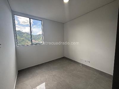 Apartamento de 3 alcobas en venta en Ditaires, Itagüí, 65 m² · foto 8 de 17