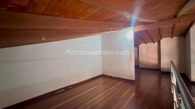 Apartamento de 3 alcobas en venta en Virgen Del Carmen, Sabaneta, 72 m² · foto 4 de 18