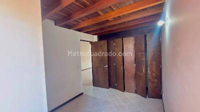 Apartamento de 3 alcobas en venta en Virgen Del Carmen, Sabaneta, 72 m² · foto 7 de 18