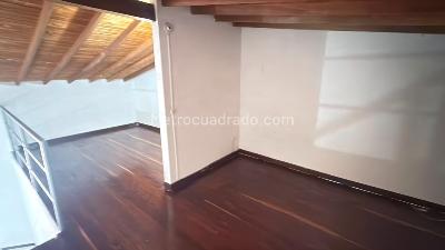 Apartamento de 3 alcobas en venta en Virgen Del Carmen, Sabaneta, 72 m² · foto 2 de 18