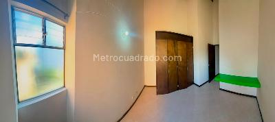 Apartamento de 3 alcobas en venta en Virgen Del Carmen, Sabaneta, 72 m² · foto 8 de 18