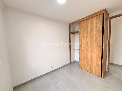 Apartamento de 3 alcobas en venta en Niquia, Bello, 47 m² · foto 14 de 20