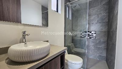 Apartamento de 3 alcobas en venta en Conquistadores, Medellín, 90 m² · foto 14 de 20