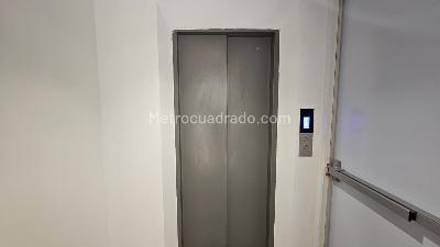 Apartamento de 3 alcobas en venta en Conquistadores, Medellín, 90 m² · foto 20 de 20