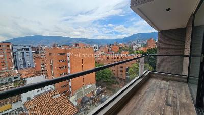 Apartamento de 3 alcobas en venta en Conquistadores, Medellín, 90 m² · foto 4 de 20