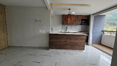 Apartamento de 3 alcobas en venta en San Gabriel, Bello, 52 m² · foto 4 de 18