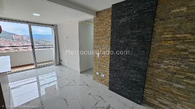 Apartamento de 3 alcobas en venta en San Gabriel, Bello, 52 m² · foto 2 de 18