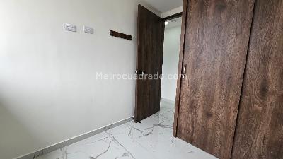 Apartamento de 3 alcobas en venta en San Gabriel, Bello, 52 m² · foto 12 de 18