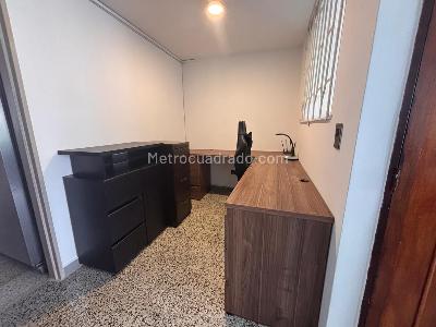 Apartamento de 3 alcobas en venta en Las Acacias, Medellín, 168 m² · foto 7 de 16