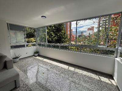 Apartamento de 3 alcobas en venta en Las Acacias, Medellín, 168 m² · foto 5 de 16