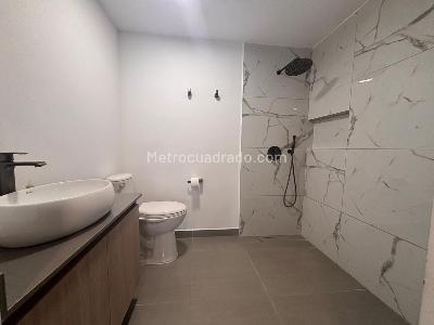 Apartamento de 3 alcobas en venta en Las Acacias, Medellín, 168 m² · foto 15 de 16