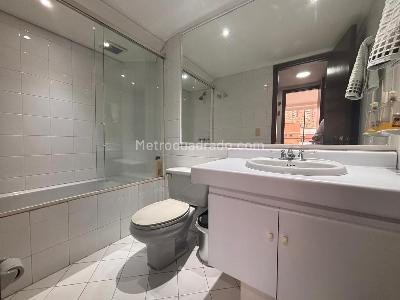 Apartamento de 5 alcobas en venta en El Poblado La Florida, Medellín, 355 m² · foto 15 de 20