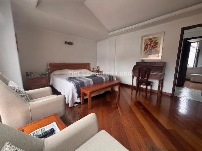 Apartamento de 5 alcobas en venta en El Poblado La Florida, Medellín, 355 m² · foto 18 de 20