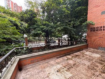 Apartamento de 2 alcobas en venta en El Poblado Santa Maria De Los Angeles, Medellín, 101 m² · foto 5 de 15