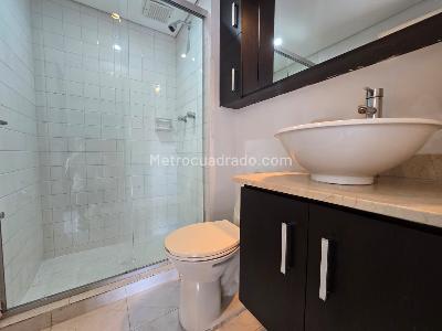 Apartamento de 3 alcobas en venta en La Magnolia, Envigado, 72 m² · foto 10 de 11