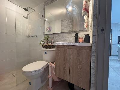 Apartamento en venta en La Cuenca, Envigado · foto 9 de 14