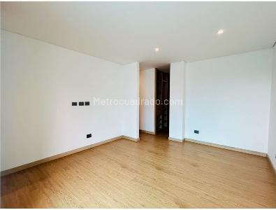 Apartamento de 3 alcobas en venta en La Castellana, Medellín, 101 m² · foto 3 de 12