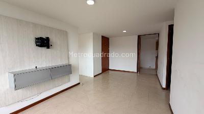 Apartamento de 3 alcobas en venta en Los Parra, Medellín, 74 m² · foto 2 de 13