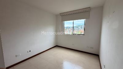 Apartamento de 3 alcobas en venta en Los Parra, Medellín, 74 m² · foto 7 de 13
