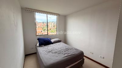 Apartamento de 3 alcobas en venta en Los Parra, Medellín, 74 m² · foto 9 de 13