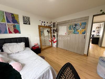 Apartamento de 5 alcobas en venta en El Tesoro, Medellín, 256 m² · foto 13 de 17