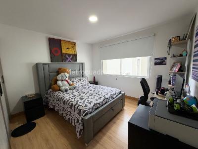 Apartamento de 5 alcobas en venta en El Tesoro, Medellín, 256 m² · foto 14 de 17