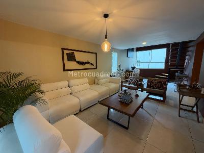 Apartamento de 5 alcobas en venta en El Tesoro, Medellín, 256 m² · foto 4 de 17