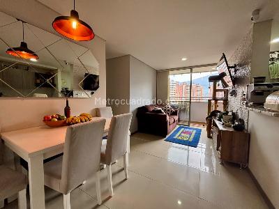 Apartamento en venta en Ditaires, Itagüí · foto 7 de 13