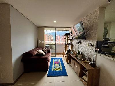 Apartamento en venta en Ditaires, Itagüí · foto 9 de 13
