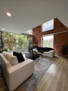 Apartamento de 2 alcobas en venta en El Tesoro, Medellín, 145 m² · foto 2 de 20