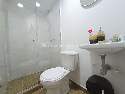 Apartamento de 2 alcobas en venta en La Cuenca, Envigado, 69 m² · foto 11 de 16