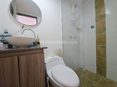 Apartamento de 2 alcobas en venta en La Cuenca, Envigado, 69 m² · foto 9 de 16