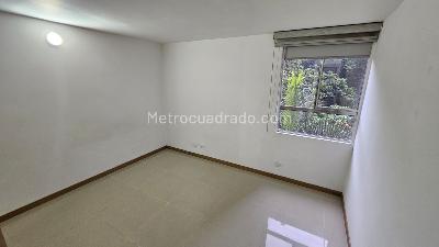 Apartamento de 3 alcobas en venta en La Mina, Envigado, 62 m² · foto 9 de 15
