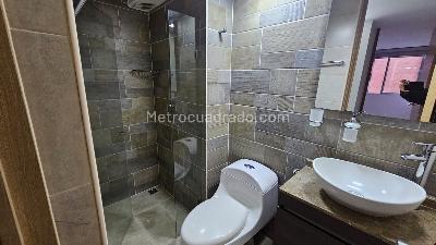 Apartamento de 3 alcobas en venta en La Mina, Envigado, 62 m² · foto 11 de 15