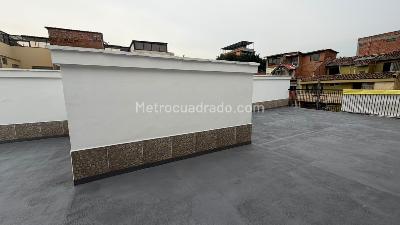 Casa de 5 alcobas en venta en Estadio, Medellín, 194 m² · foto 20 de 20