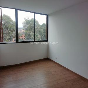 Apartamento de 2 alcobas en venta en Santa Paula Central, Bogotá, 57 m² · foto 7 de 18