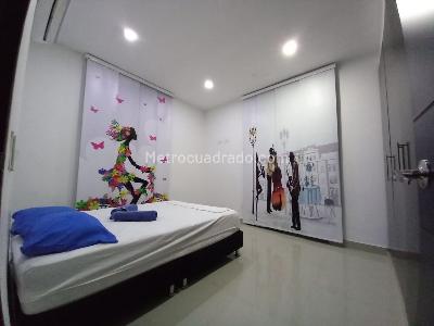 Casa de 4 alcobas en venta en Via El Peñon, Girardot, 140 m² · foto 13 de 20