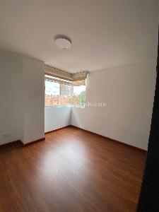 Apartamento de 3 alcobas en venta en Belmira Cedritos, Bogotá, 108 m² · foto 2 de 18