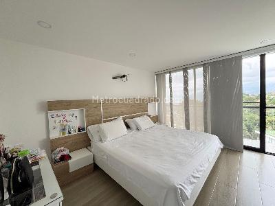 Casa de 4 alcobas en venta en Ruitoque Alto, Floridablanca, 297 m² · foto 16 de 20
