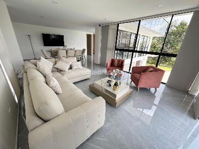 Casa de 4 alcobas en venta en Ruitoque Alto, Floridablanca, 297 m² · foto 7 de 20